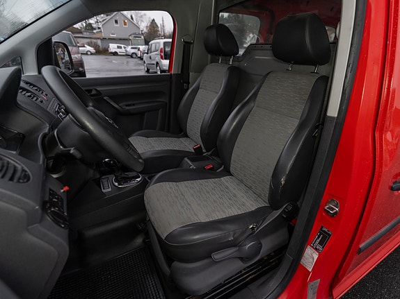 Volkswagen Caddy Maxi 22 of 30