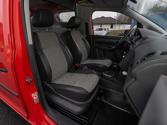 Volkswagen Caddy Maxi 23 of 30
