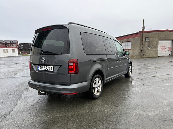 Volkswagen Caddy Maxi 4 of 30