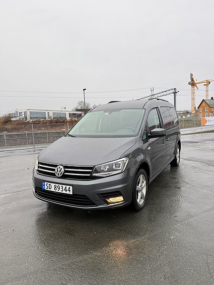 Volkswagen Caddy Maxi 2 of 30