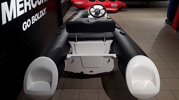 Grand 300 Silveline DeLuxe RIB / Mercury F 10 (15/20) EFI - Innbytte/Finans 5 of 6