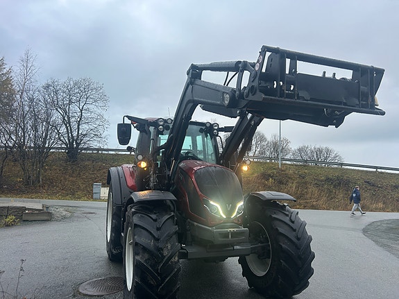 Valtra N155 ACTIVE 4 of 18
