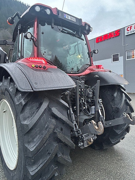 Valtra N155 ACTIVE 7 of 18