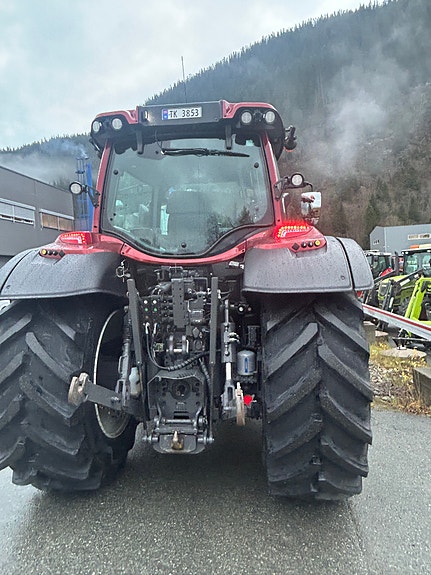 Valtra N155 ACTIVE 5 of 18