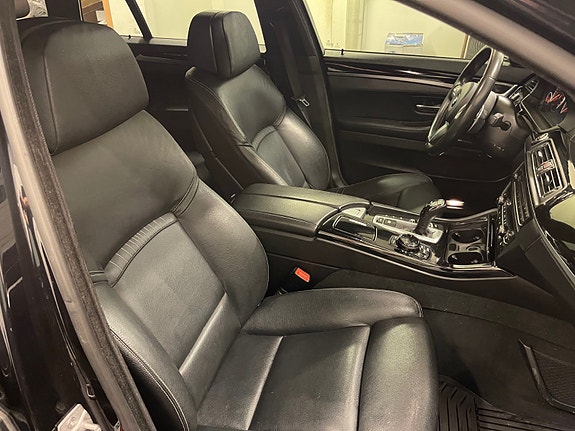 BMW M550d 23 of 30