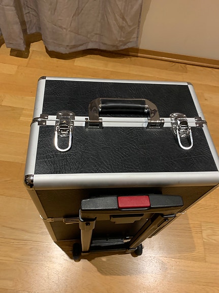 Product image 2 of 9