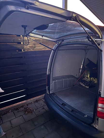Volkswagen Caddy Maxi 24 of 30