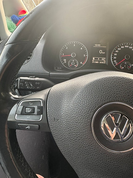 Volkswagen Caddy Maxi 16 of 30