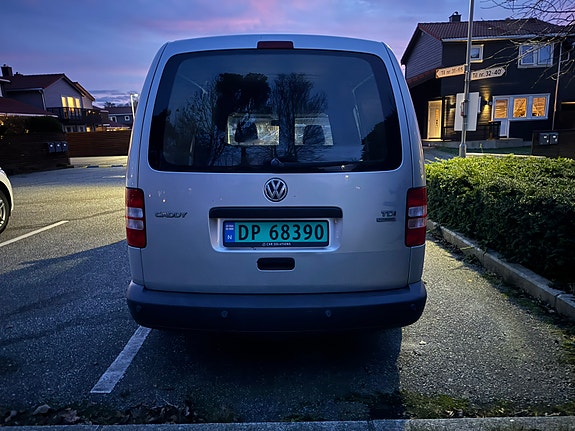 Volkswagen Caddy Maxi 4 of 30