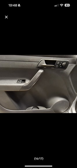 Volkswagen Caddy Maxi 11 of 30