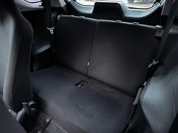 Toyota IQ 10 of 22