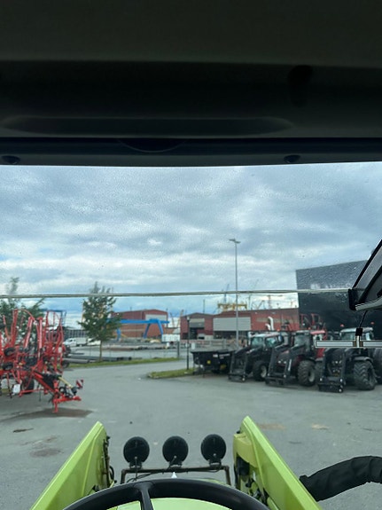 CLAAS ARION 460 CIS GPS klargjort/Laster/fronthyd. 2017, kr 635 000,-