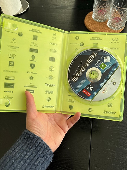 Product image 2 of 4