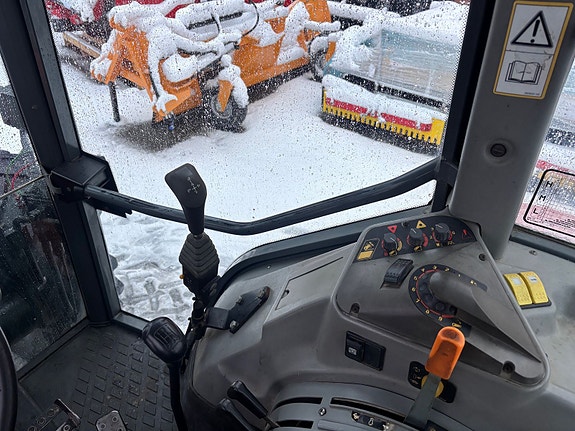 Massey Ferguson 4255 2001, kr 279 000,-