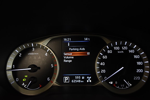 Nissan Navara 25 of 30