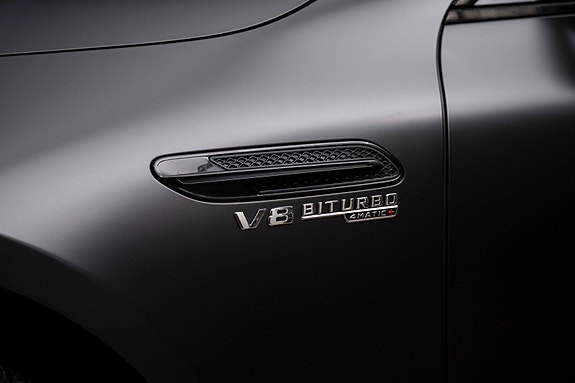 Mercedes-Benz AMG GT 63 S 4 of 30