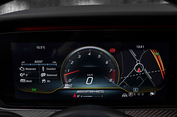 Mercedes-Benz AMG GT 63 S 19 of 30