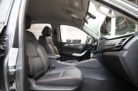 Maxus T90 EV 17 of 30