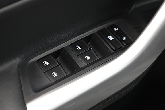 Maxus T90 EV 23 of 30