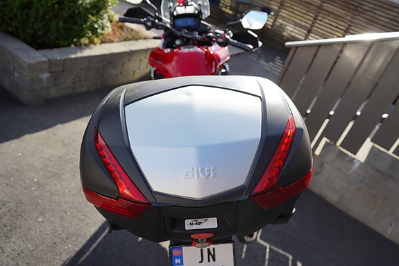 Honda CB 500 X 7 of 9