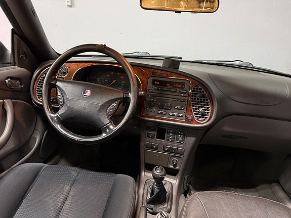 Saab 9-3 8 of 19