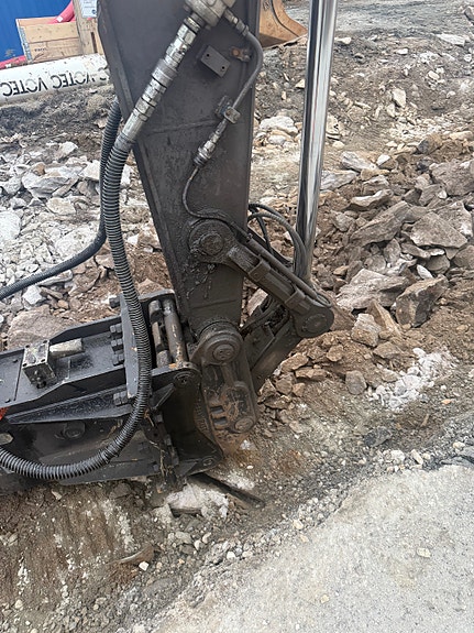 Volvo Ec220el 5 of 15