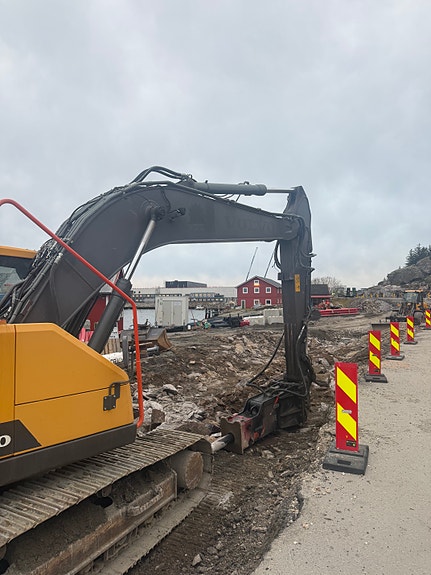 Volvo Ec220el 9 of 15