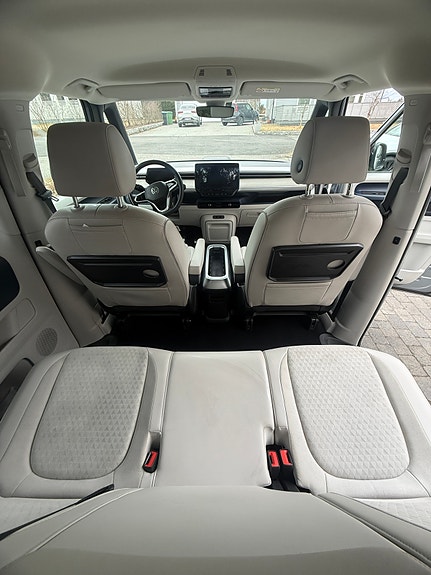 Volkswagen ID. Buzz 21 of 30