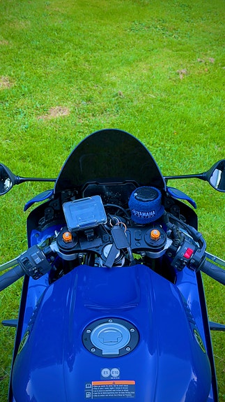 Yamaha R7 23 of 25