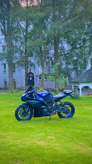 Yamaha R7 13 of 25
