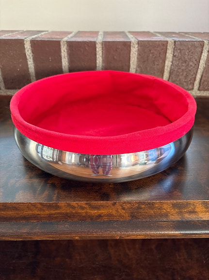 Erik Bagger Design-skål – rustfritt stål med rød innerskål (25 cm