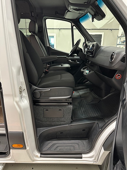 Mercedes-Benz Sprinter 316 7 of 30