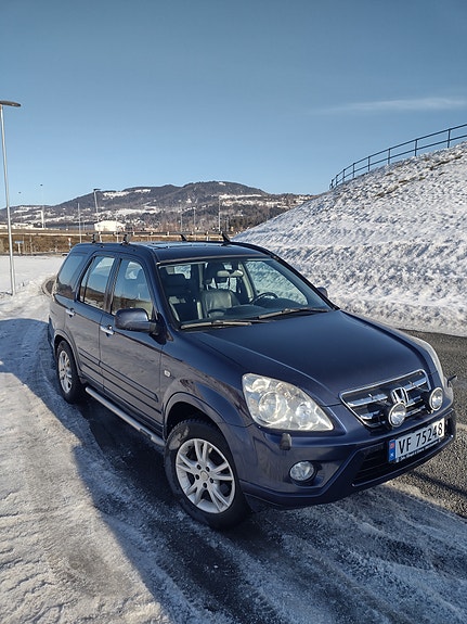 Honda CR-V 3 of 5