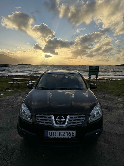 Nissan Qashqai 2 of 5