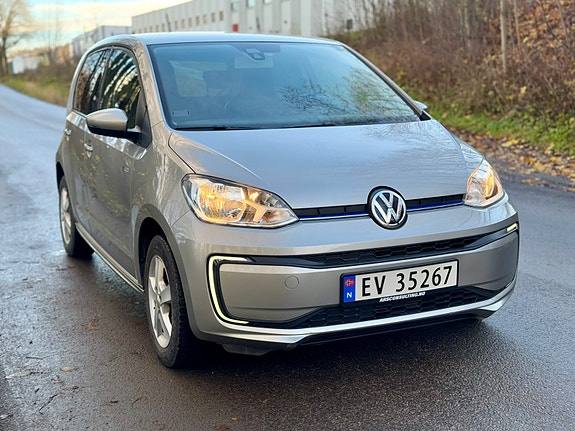 Volkswagen UP! 5 of 5