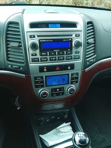 Hyundai Santa Fe 13 of 30