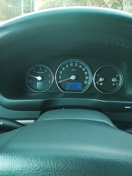 Hyundai Santa Fe 18 of 30