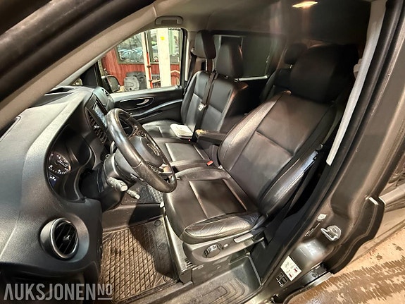 Mercedes-Benz Vito 119 27 of 30