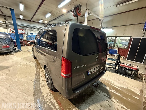 Mercedes-Benz Vito 119 3 of 5