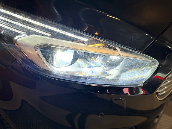 Ford S-MAX 5 of 5