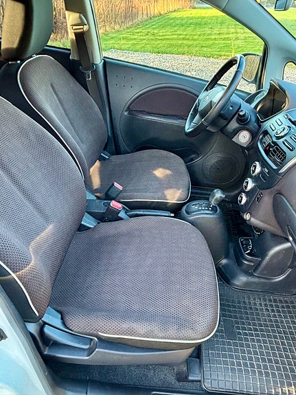 Mitsubishi i-Miev 12 of 15