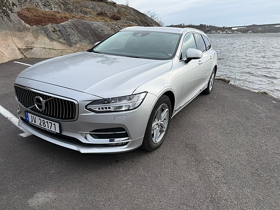 Volvo V90 3 of 26
