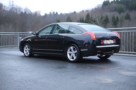 Citroen C6 4 of 5