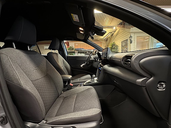 Toyota Yaris Cross 30 of 30