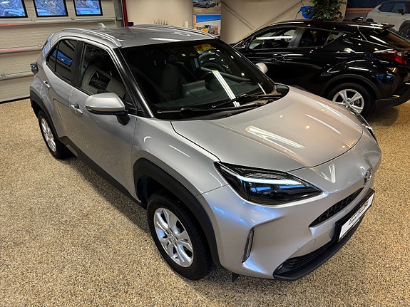Toyota Yaris Cross 8 of 30