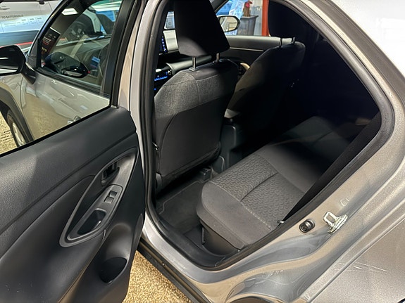 Toyota Yaris Cross 23 of 30