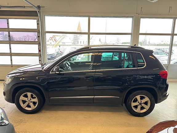 Volkswagen Tiguan 5 of 5