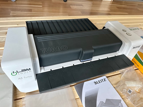 Product image 2 of 9