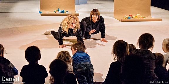 SVISJ! SVOSJ! – Husby/Kittelsen (NO), lokal co-produksjon 2016 / Verkstedhallen