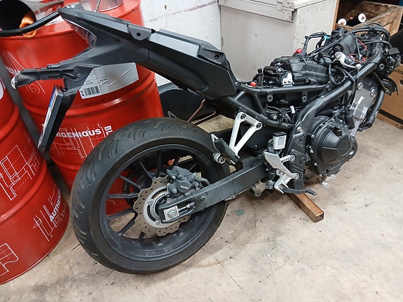 Honda CB 500 X, delesykkel (skadet) 4 of 5